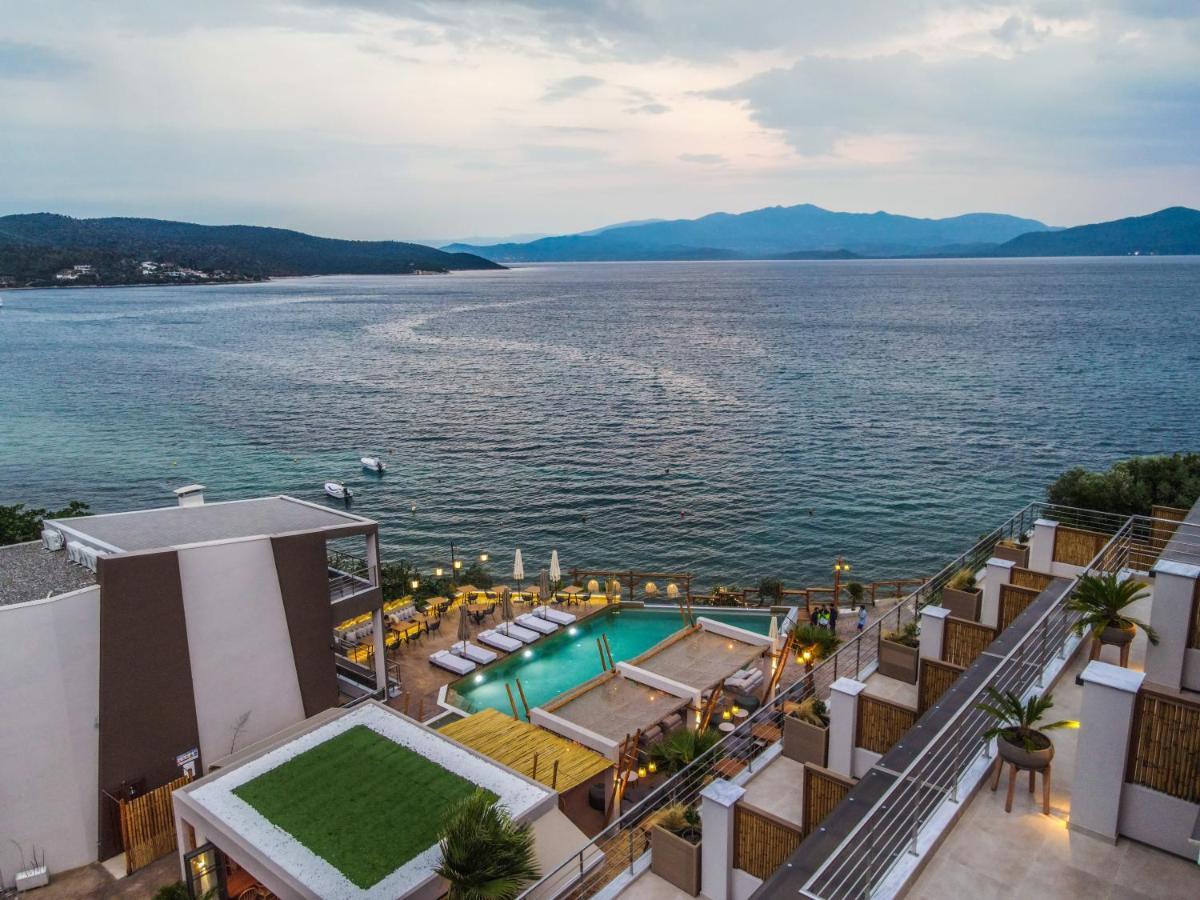 Del Mare Suites Glífa Екстериор снимка