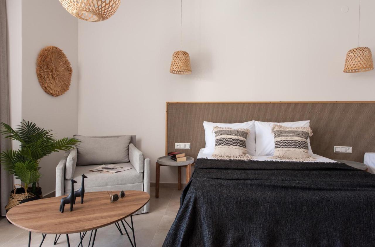 Del Mare Suites Glífa Екстериор снимка