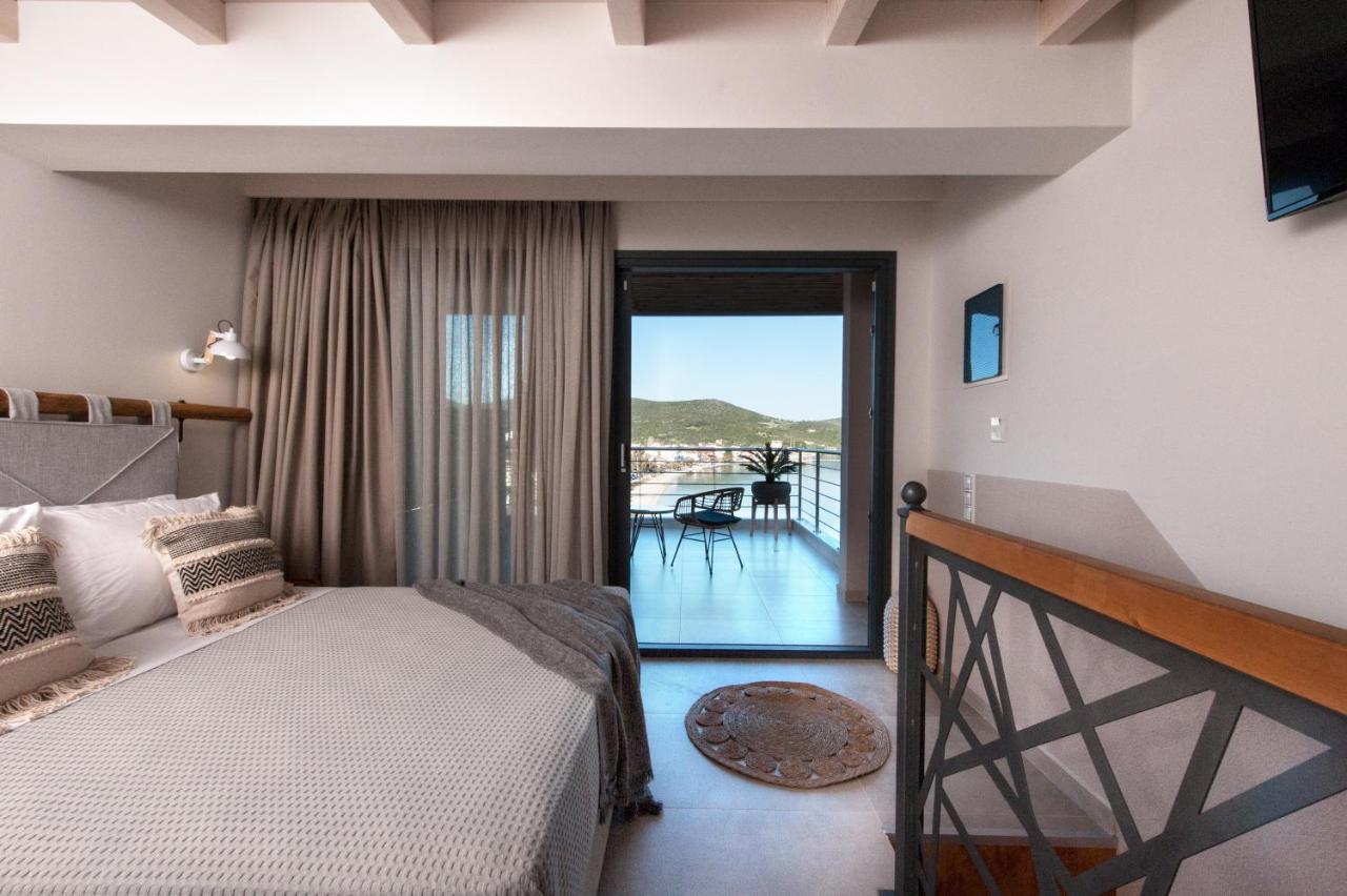 Del Mare Suites Glífa Екстериор снимка