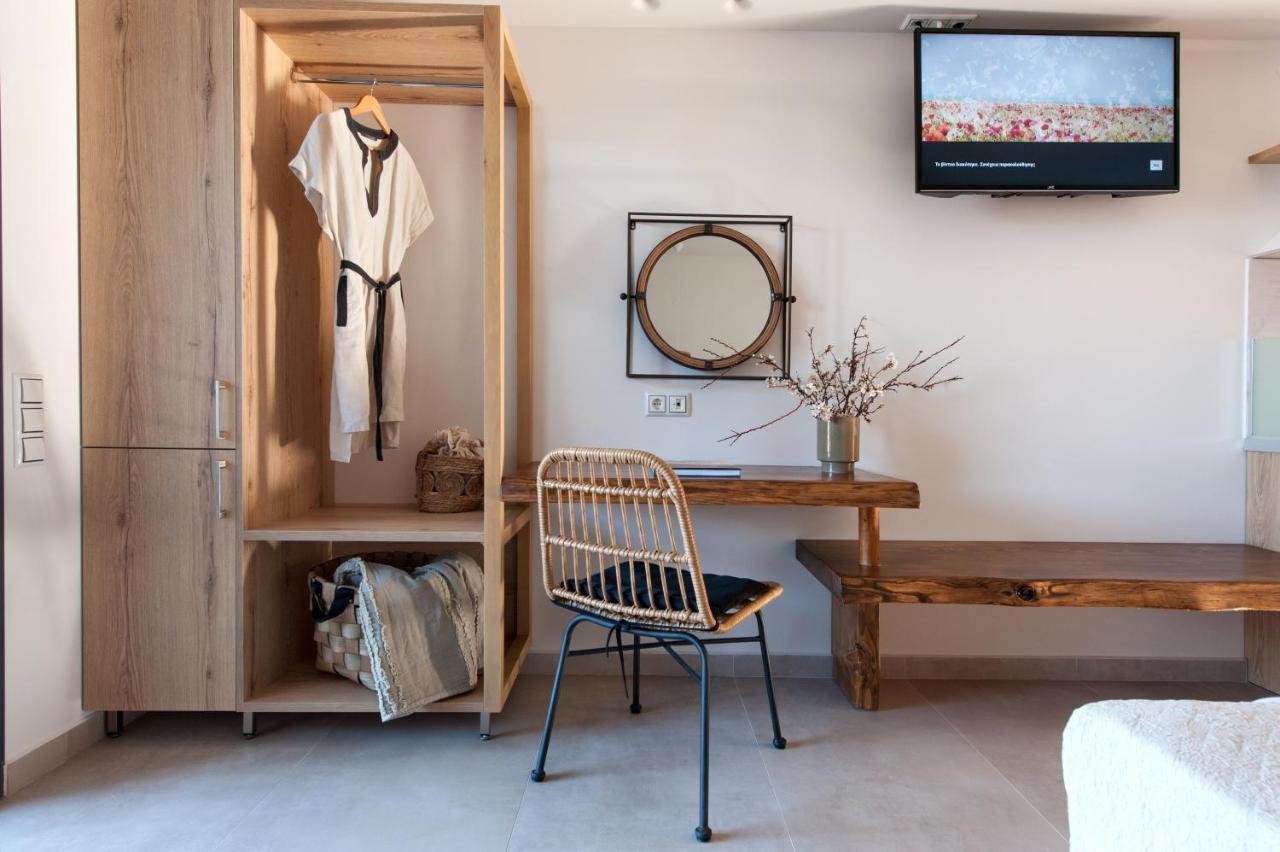 Del Mare Suites Glífa Екстериор снимка
