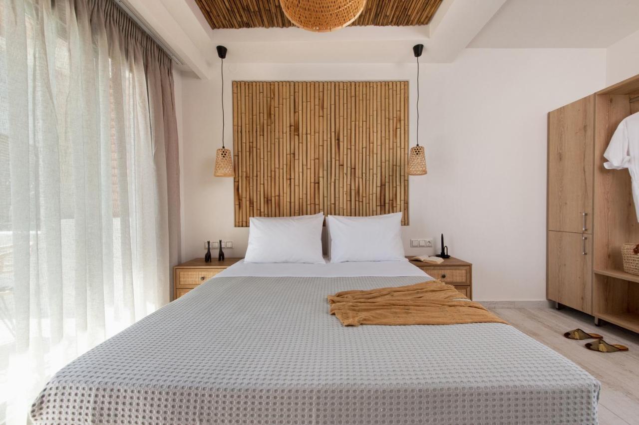 Del Mare Suites Glífa Екстериор снимка
