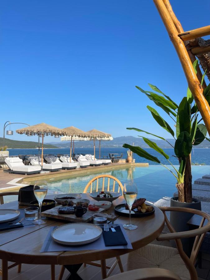 Del Mare Suites Glífa Екстериор снимка
